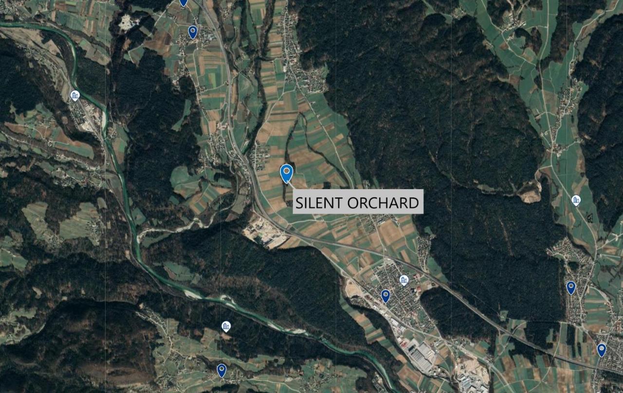 Silent Orchard Villa Naklo Eksteriør bilde